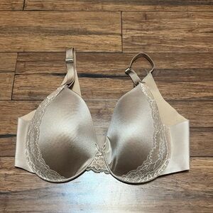 Soma Vanishing Back Full Coverage Lace Trim Bra Beige 36D